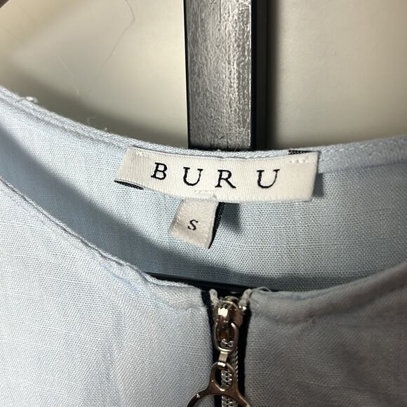 BURU Tiered Chambray Light Blue Mini Dress with Zipper Detail Size Small - Picture 5 of 7